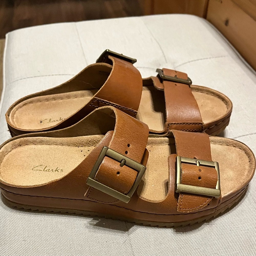 Clarks Brookleigh Sun Leather and Suede Sandals